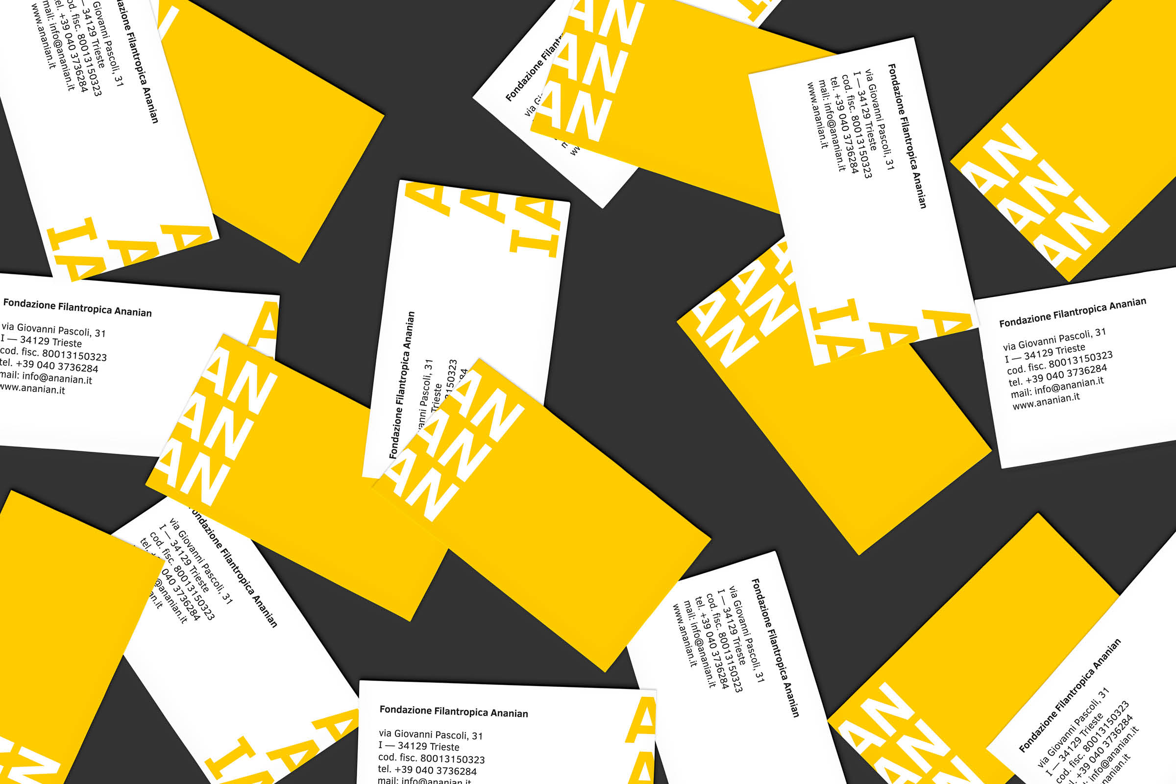 business card – basiq design agency, trieste